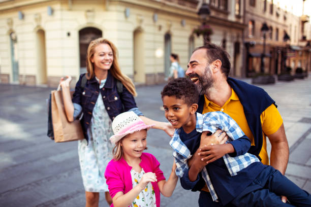 istock Family Shopping 1185505766