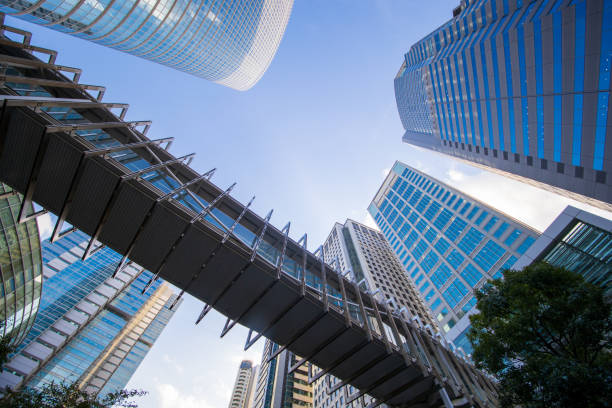 istock Office buildings connected each other 1185521558