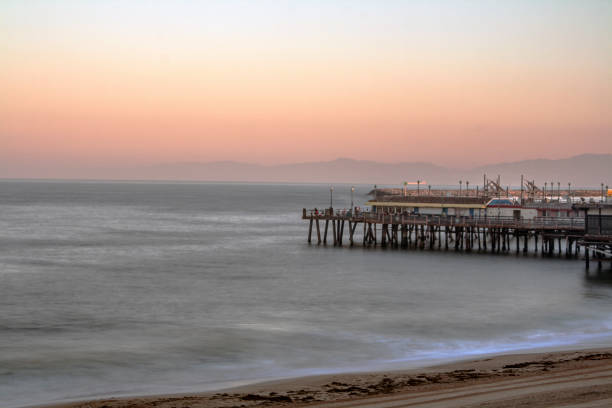 istock Pier in Los Angeles at sunrise 1185555868