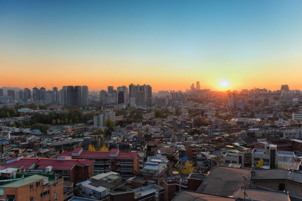 istock Seoul Yongsan at Sunset 1185558456