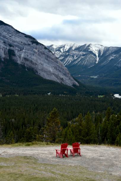 istock Canadian Rocky Mountains 1185560994