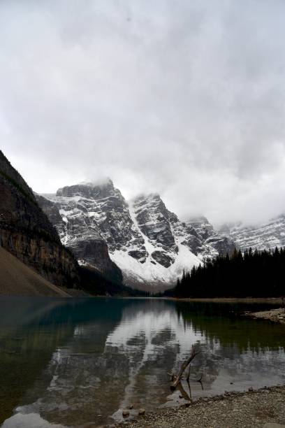 istock Canadian Rocky Mountains 1185561015