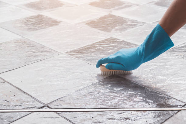 istock Cleaning the tile floor. 1185566212