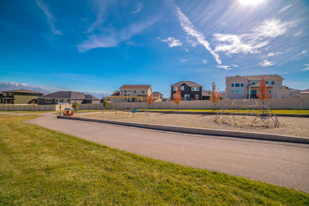 istock Empty pedestrian walkway on a housing estate 1185572405
