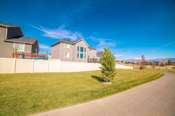 istock Modern housing estate with pedestrian walkway during day 1185574802