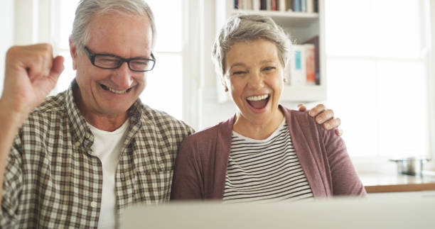 istock Online banking is easy peasy 1185591118