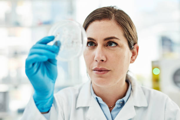 istock Science is about scrutinising every detail 1185624337