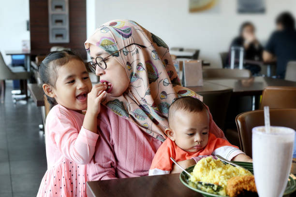 istock South East Asia: Malaysia - Big Family Gathering 1185645922