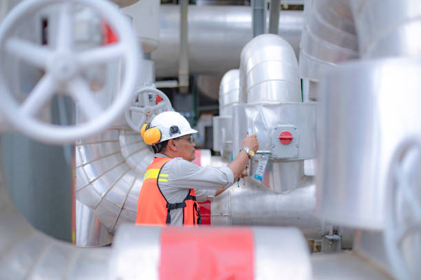 problem solving and decision making - boiler power station gas boiler industrial boiler imagens e fotografias de stock