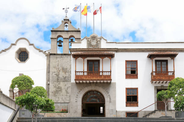 hermoso ayuntamiento en orotava - spanish culture real estate villa apartment fotografías e imágenes de stock