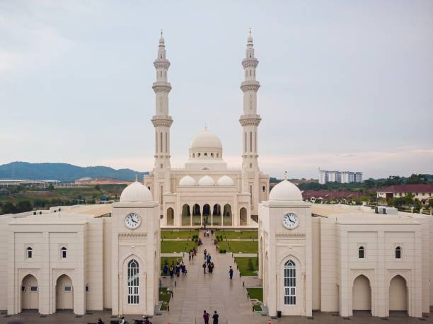 istock Aerial view of Masjid Sri Sendayan 1185664156