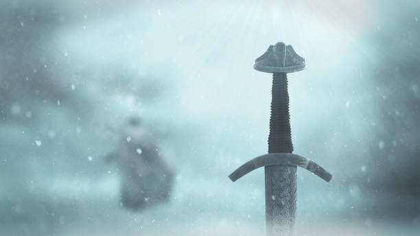 stary żelazny miecz wikingów z celtyckim wzorem. zimne zimowe tło - wiking zdjęcia i obrazy z banku zdjęć