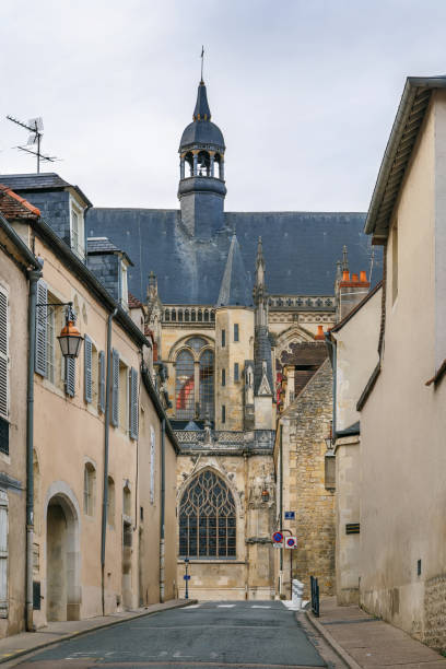 istock Street in Nevers, Ftance 1185692810