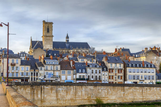 view of nevers, france - building exterior built structure tower church imagens e fotografias de stock