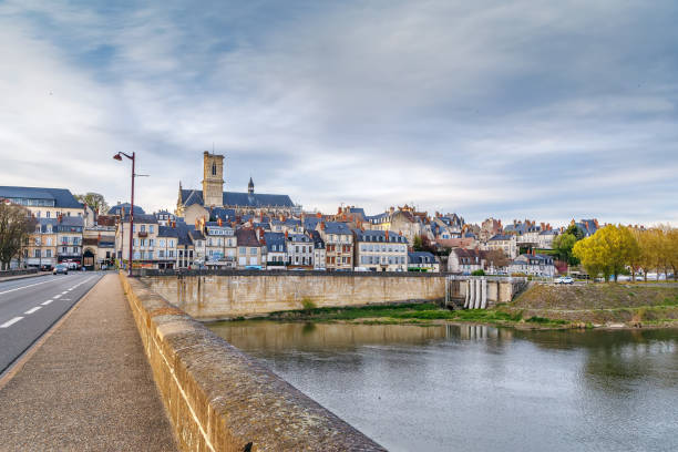 istock View of Nevers, France 1185693034