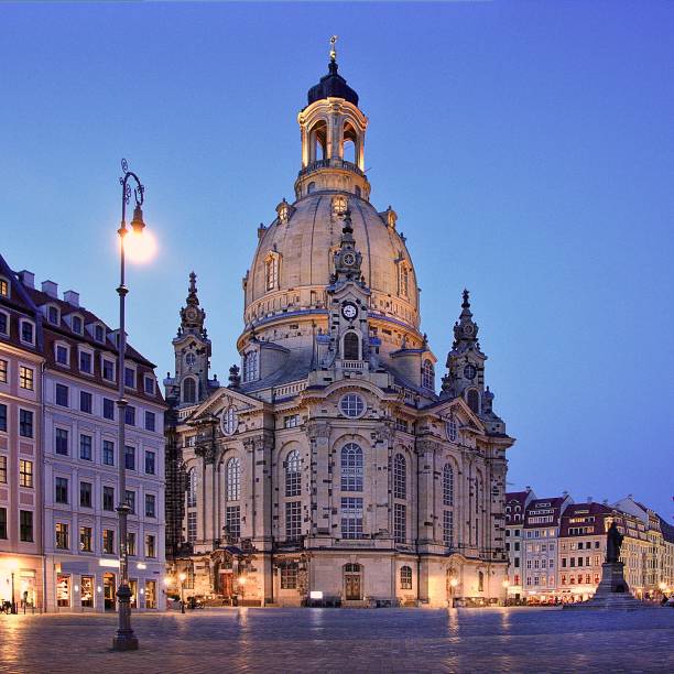 istock Dresden Frauenkirche 1185693750
