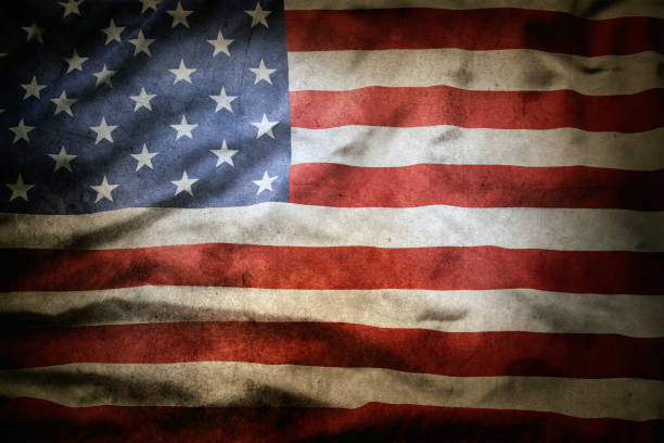 istock Grunge American flag 1185695860