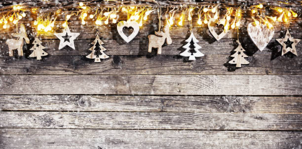 istock Decorative Christmas garlands with free space 1185711612