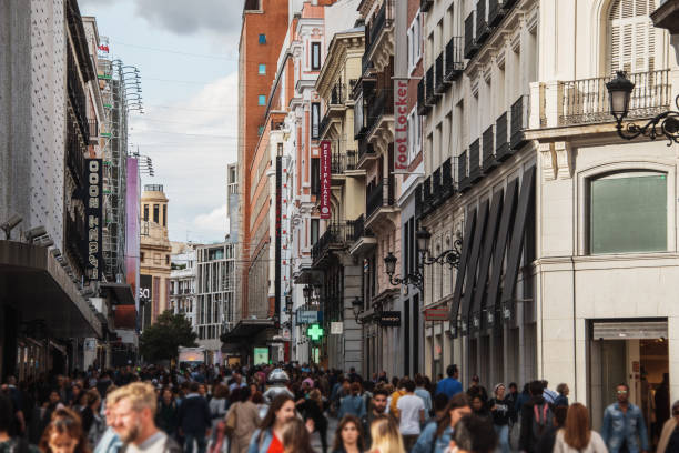 istock Preciados Street in Madrid, Spain 1185719086