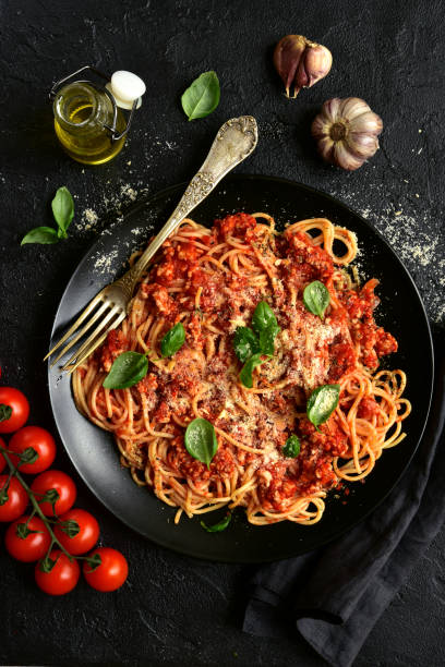 istock Traditional italian spaghetti bolognese 1185724716