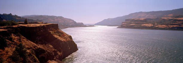 istock View Upriver, Columbia River Gorge 1185731686
