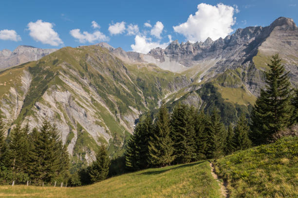 istock mountain range in the Glarus Alps with the Glarus thrust fault 1185743651
