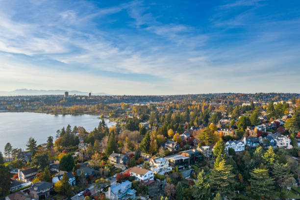 dzielnica laurelhurst w seattle - lake washington zdjęcia i obrazy z banku zdjęć