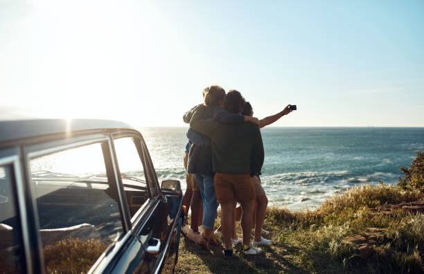 istock It's not a sunset without a selfie 1185792618