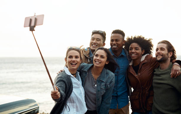 istock A selfie a day makes the friendship stay 1185792650
