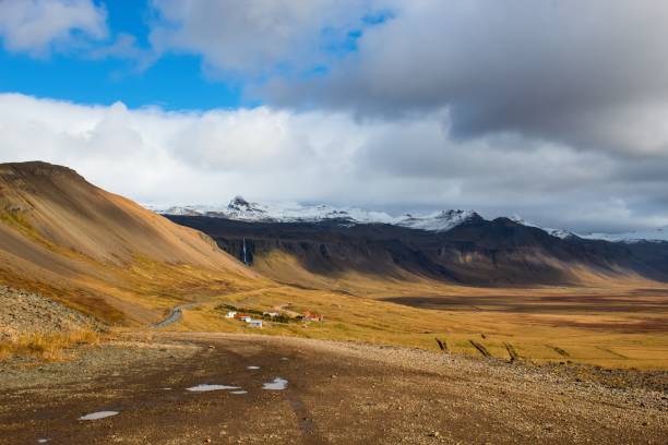istock mountains in the Snaefellsnes Peninsula 1185809217