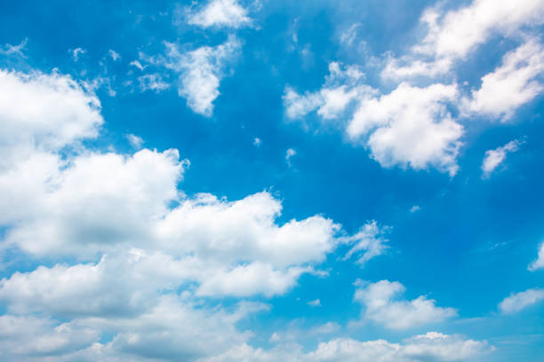 istock Beautiful sky and white clouds in daylight 1185814438