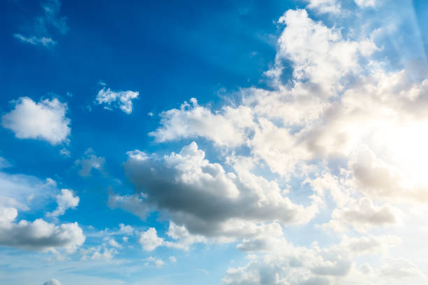 istock Beautiful sky and white clouds in daylight 1185814446