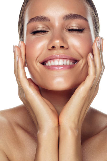 istock Beautiful happy woman 1185816775