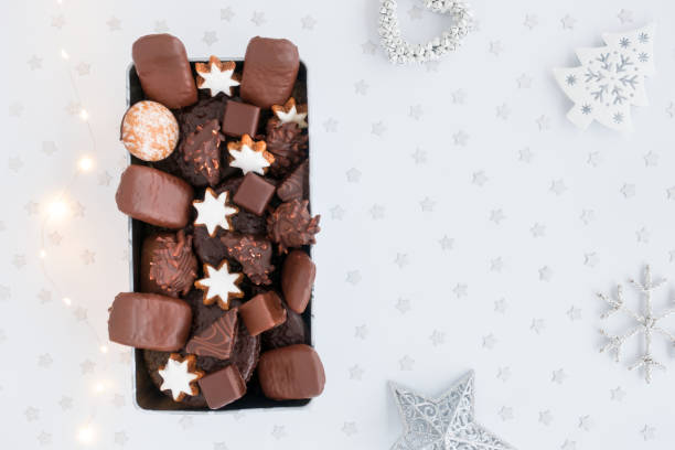 istock Aachener Printen and German Gingerbread Assortment in Tin 1185827299
