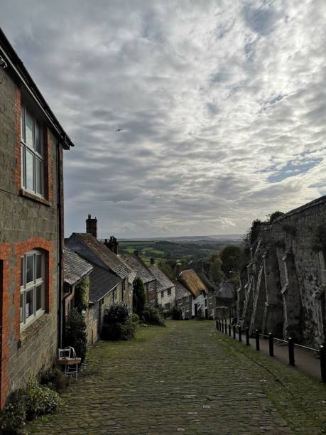istock Overlooking the Famous Gold Hill 1185832693