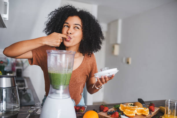 zielone jedzenie sprawia, że organizm jest dobry - food healthy eating healthy lifestyle meal zdjęcia i obrazy z banku zdjęć