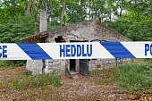 heddlu-absperrband.jpg?b=1&s=170x170&k=20&c=-RUzgmABlS5-SnMGcQX-zw1d9gSyPtl0IDcsHqnxKrI=