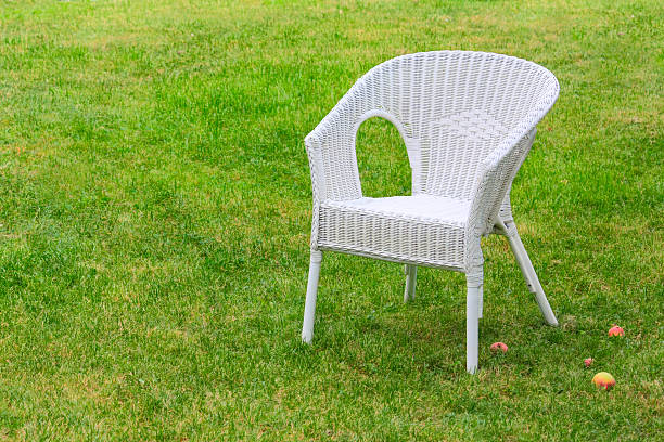 istock garden chair 118587180