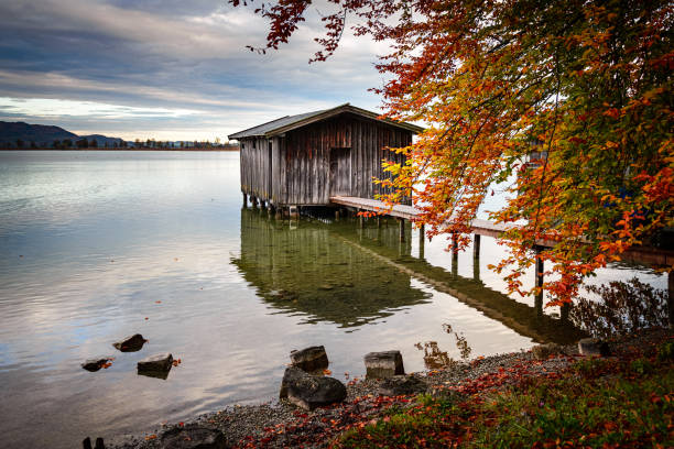 istock Kochelsee - Bavaria - Karwendel Mountains - Alps 1185877805