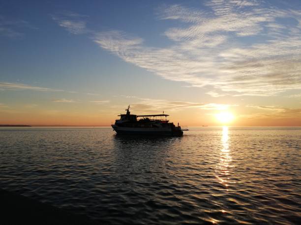 istock Ship silhouette Thessaloniki Greece 1185877939