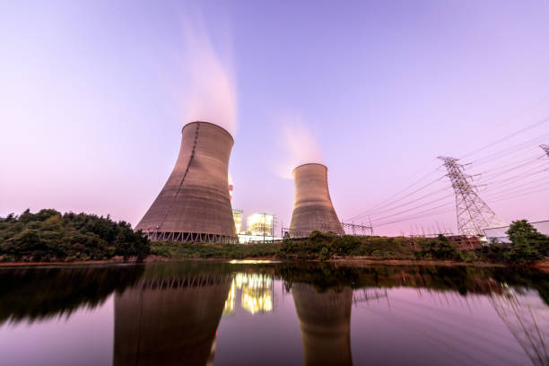 istock Modern Powerplant producing heat 1185889698