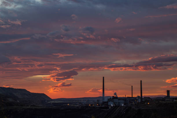 istock Red clouds and beautiful morning 1185895100