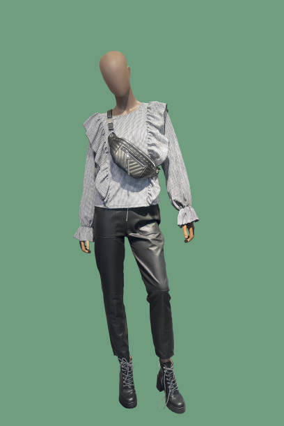 istock Full-length female mannequin. 1185914808