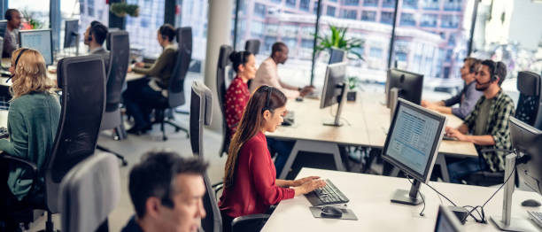 istock People in a call centre conducting market research 1185978251