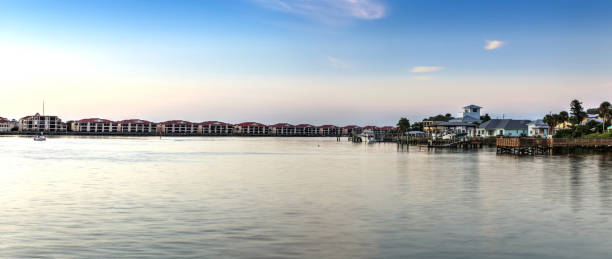 istock Boats and waterfront view at dawn over the Indian River 1185991738