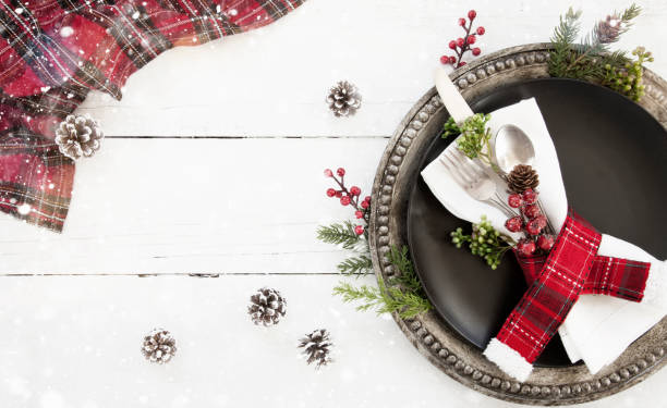 istock Holiday Christmas Dining Plate on an Old White Wood Background 1185998286