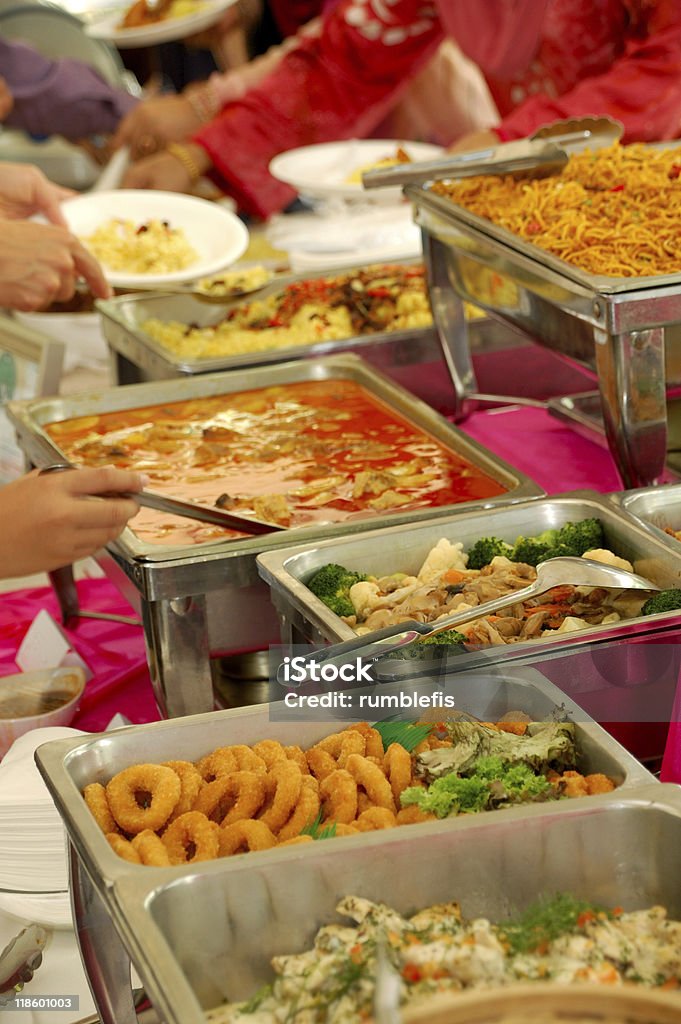 Bufê de comida asiática - Foto de stock de Buffet - Refeições royalty-free