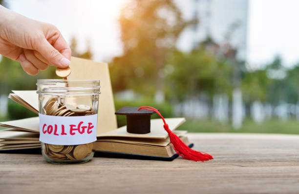istock Saving money for college concept 1186029627
