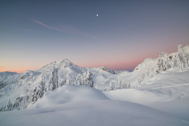istock North Cascades at Dawn 1186033094