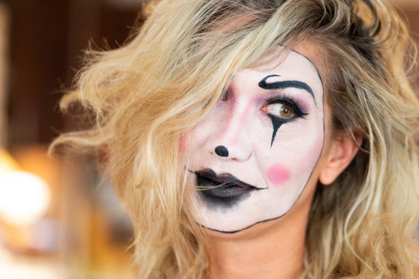 istock Halloween woman. Make up 1186033125